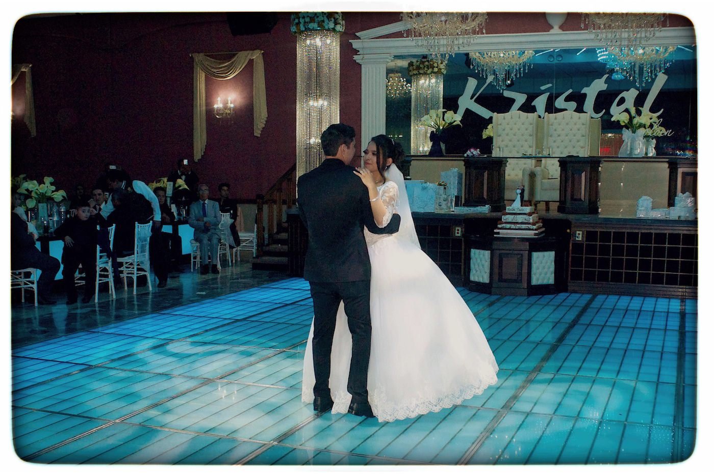 boda-alejandra-luis-salones-kristal-018