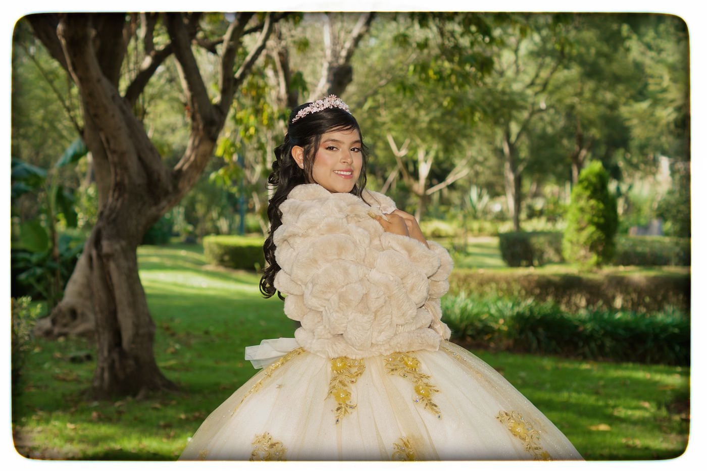 15-domo-corona-jacqueline-006