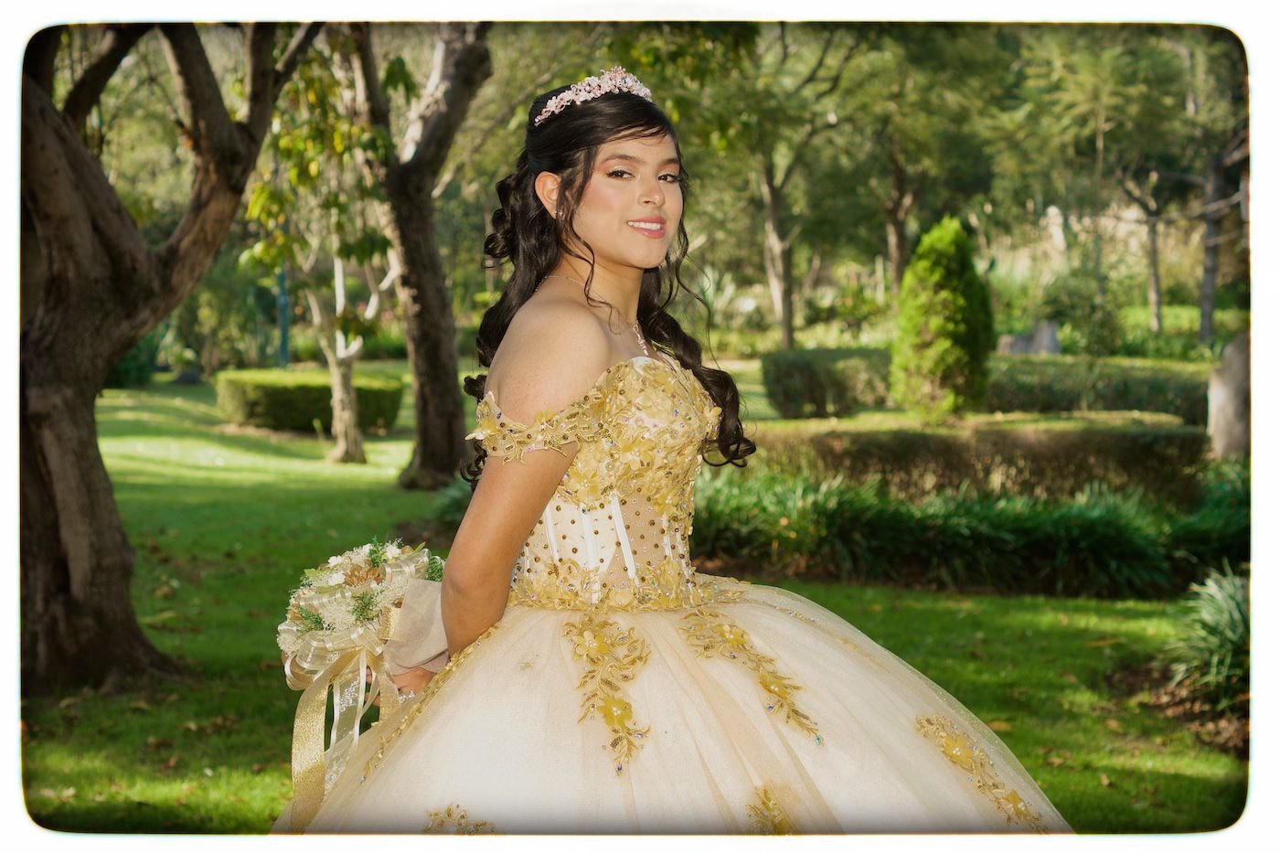 15-domo-corona-jacqueline-007